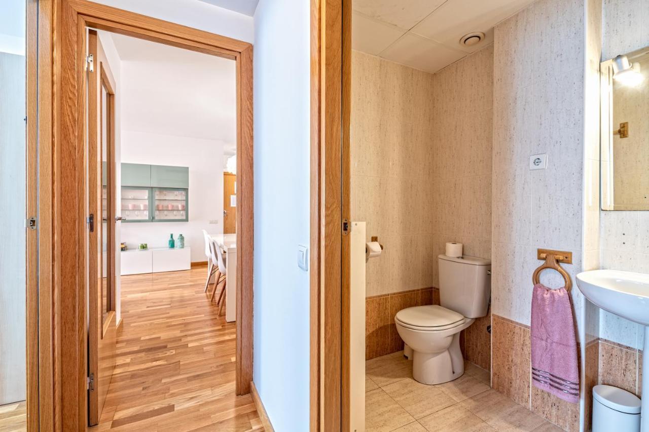 Calido Apartamento Con Piscina En Barcelona リポリェット エクステリア 写真
